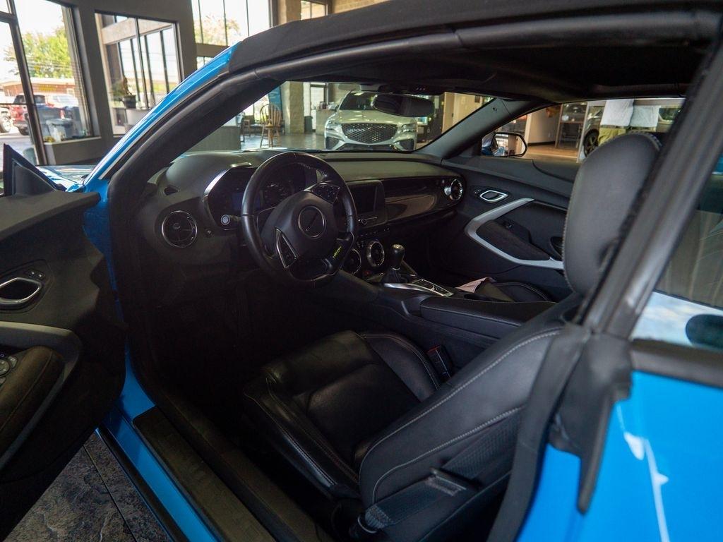 Chevrolet Camaro  2023