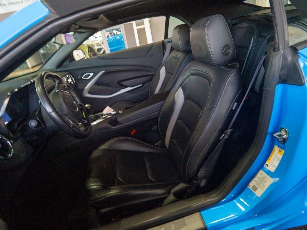 Chevrolet Camaro  2023