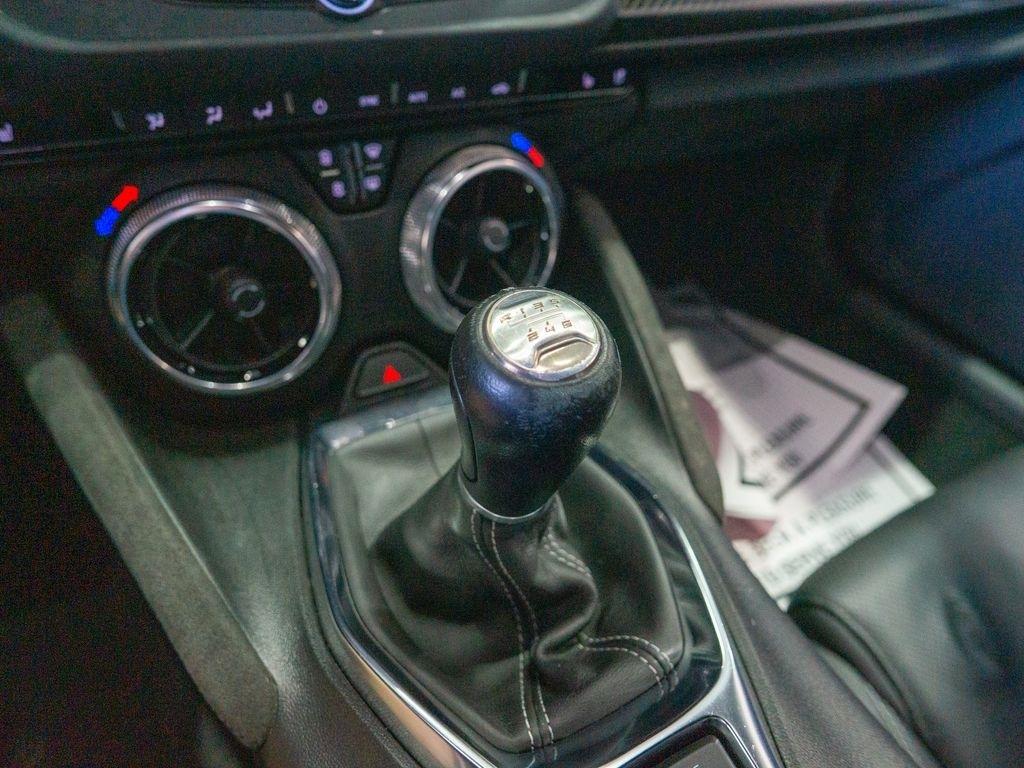 Chevrolet Camaro  2023