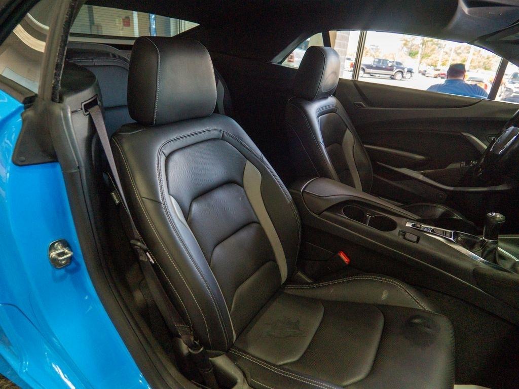 Chevrolet Camaro  2023