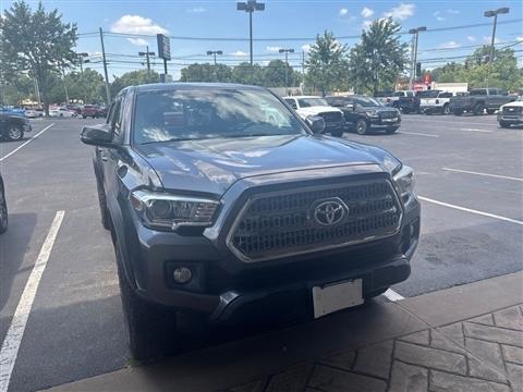 2017 Toyota Tacoma 