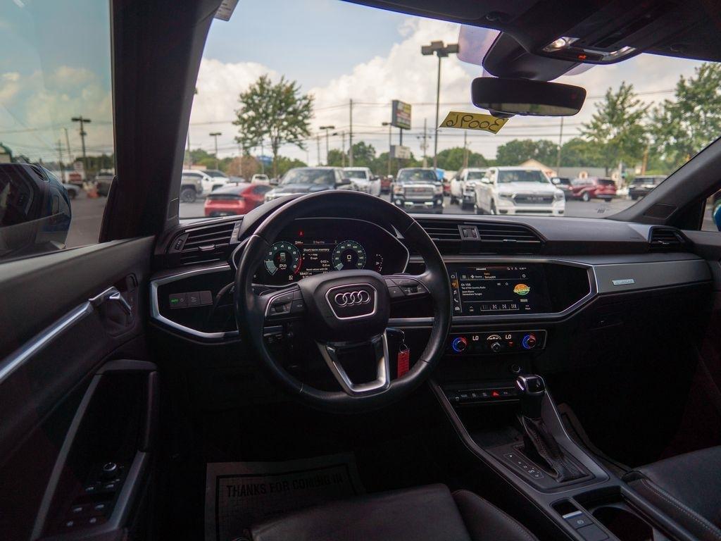 Audi Q3  2022