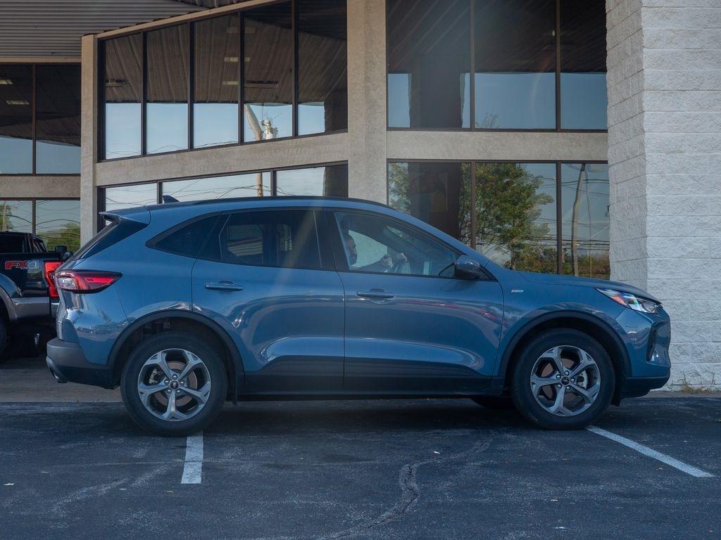 Ford Escape  2025