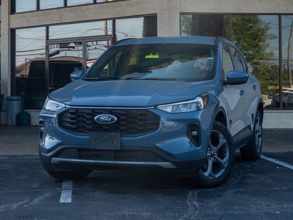 Ford Escape  2025
