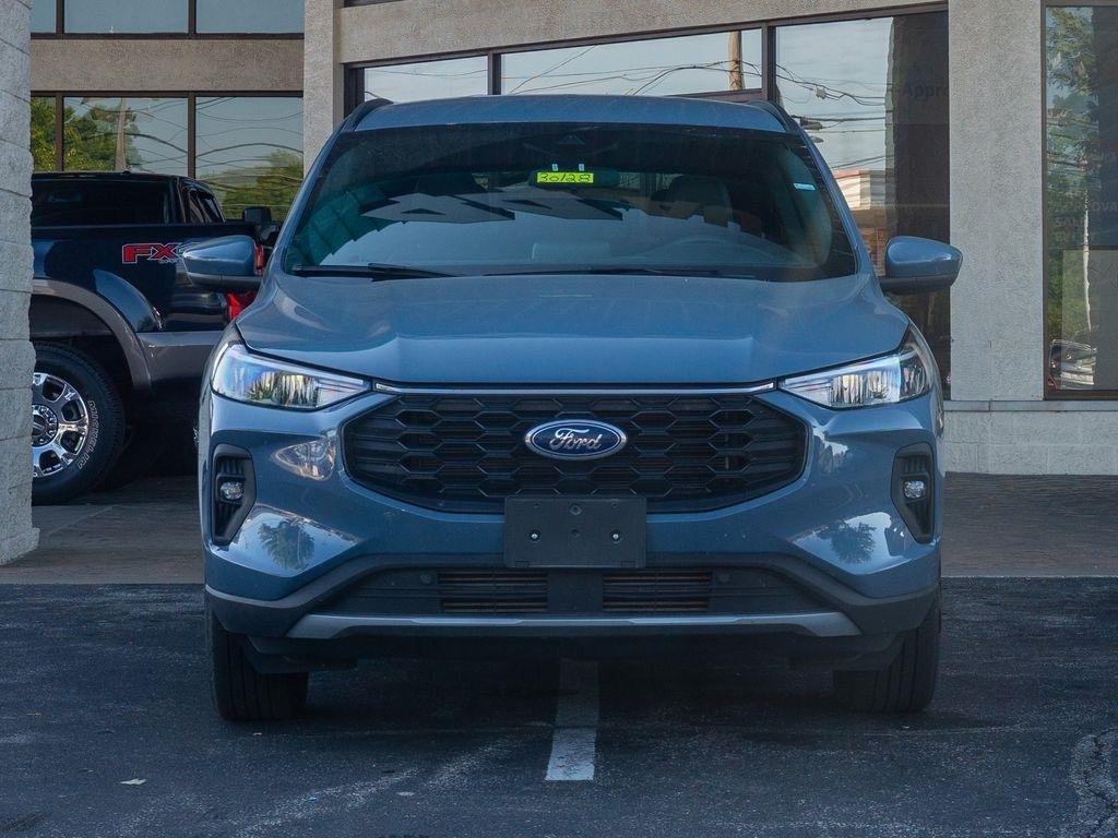 Ford Escape  2025