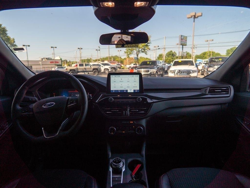 Ford Escape  2025