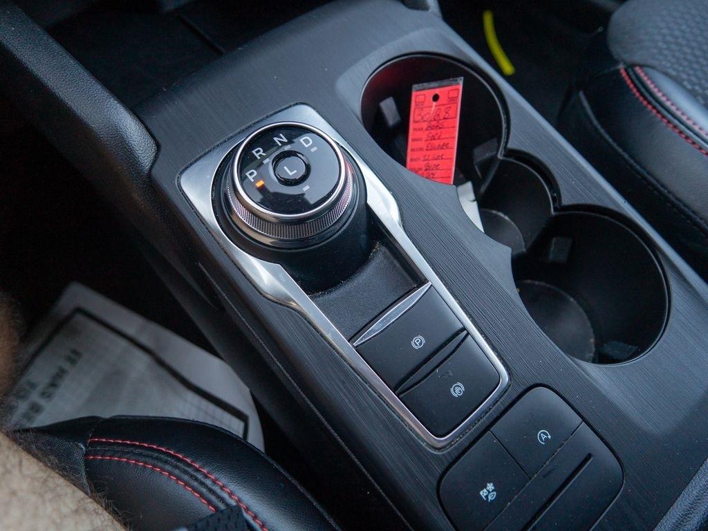 Ford Escape  2025