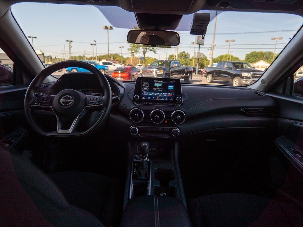 Nissan Sentra  2024