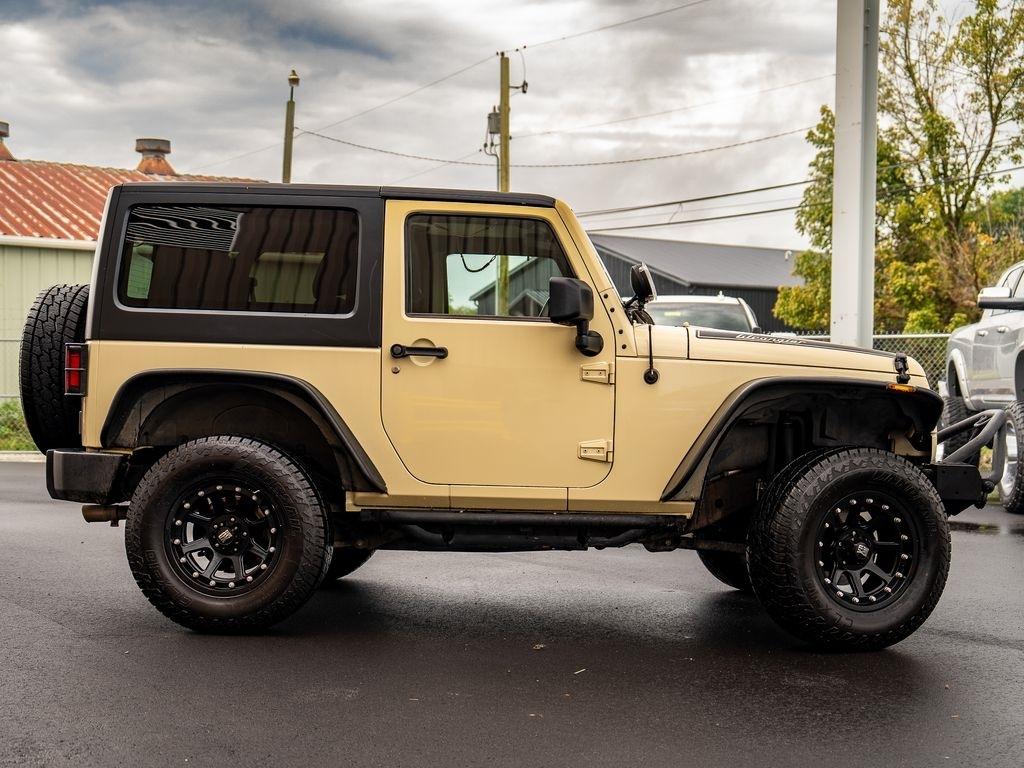 Jeep Wrangler  2011