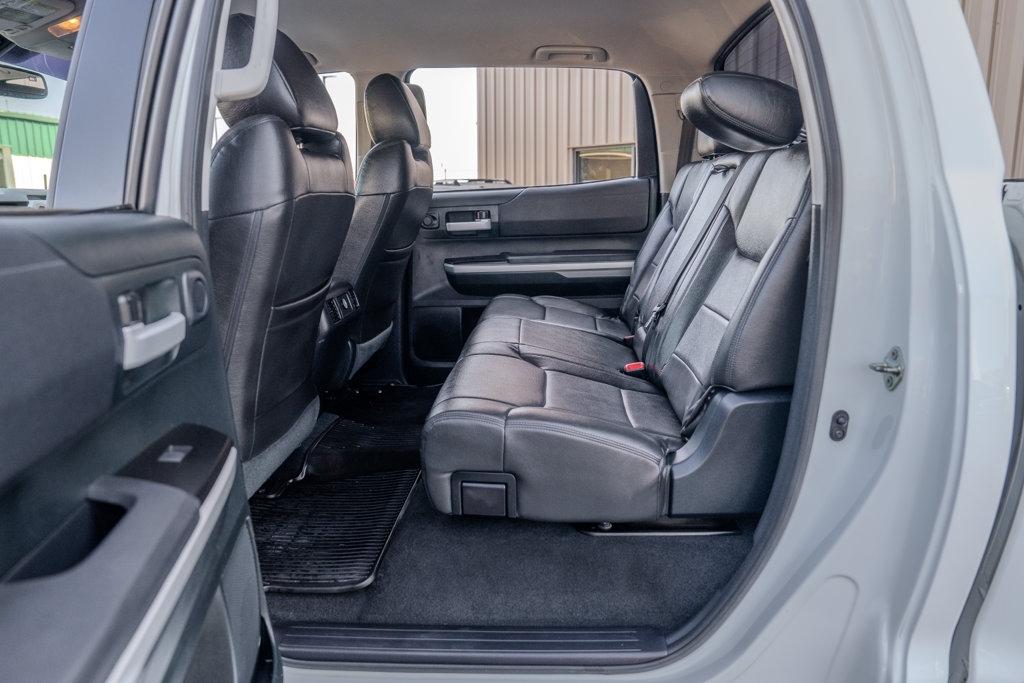 Toyota Tundra 4WD  2017
