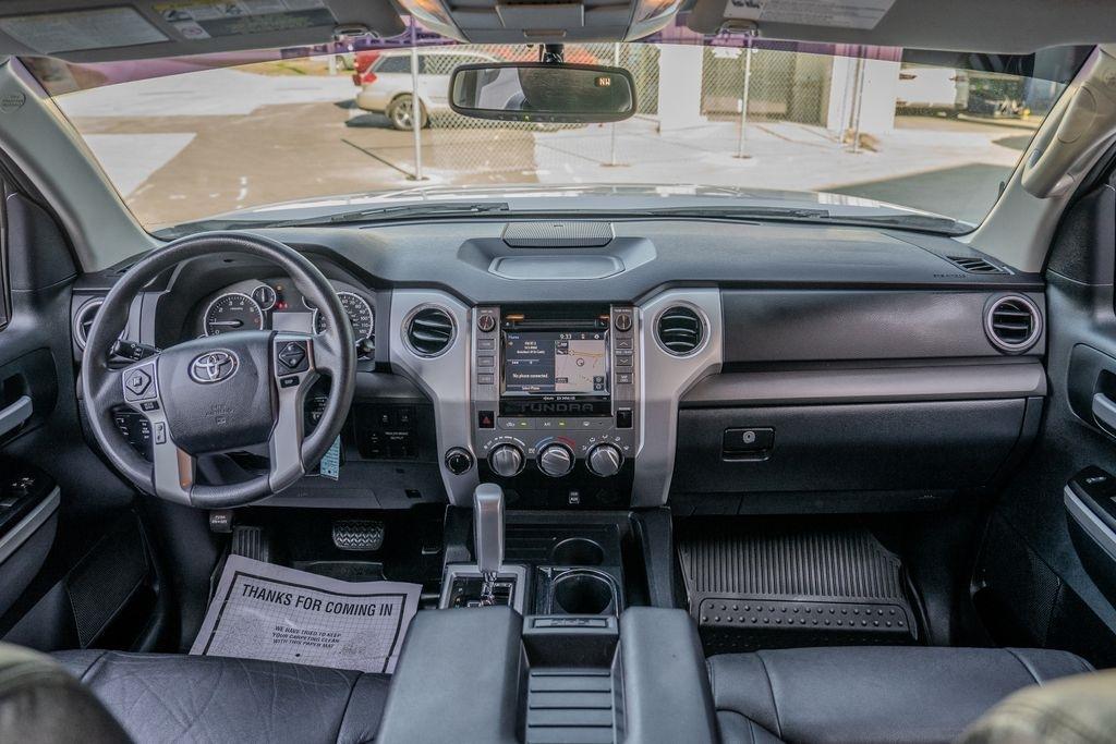 Toyota Tundra 4WD  2017