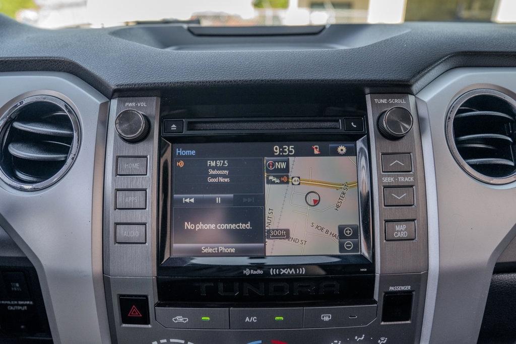 Toyota Tundra 4WD  2017