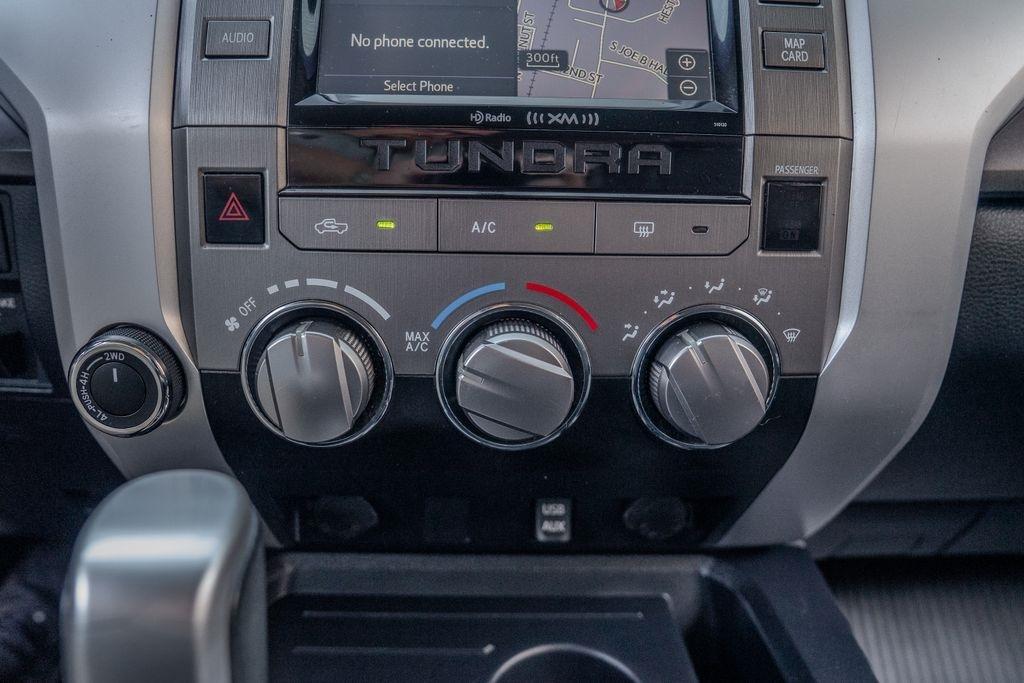 Toyota Tundra 4WD  2017