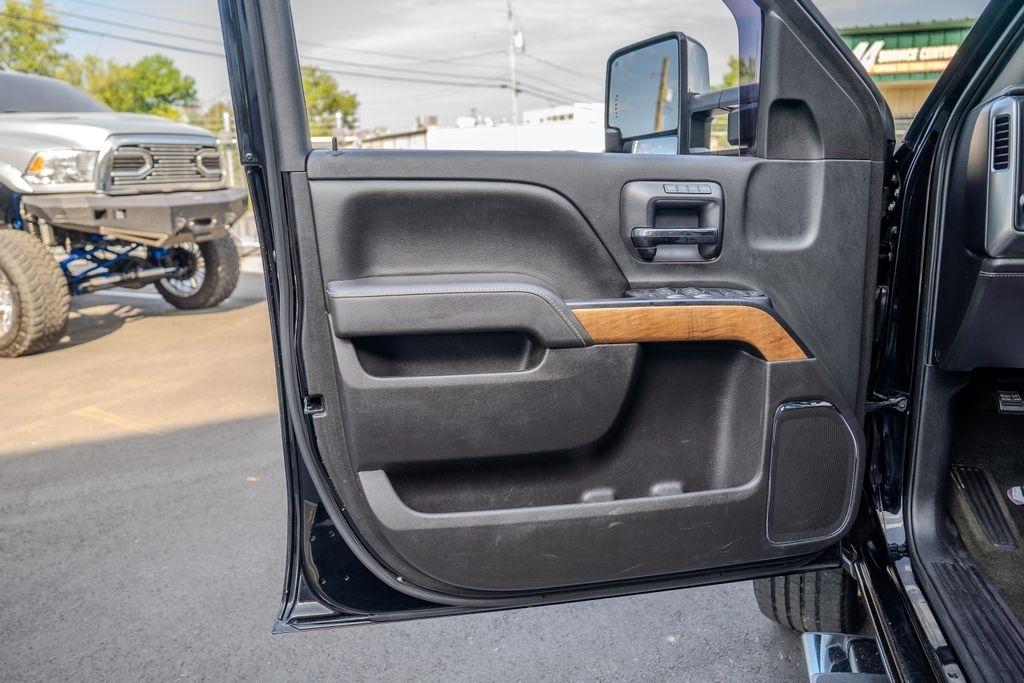 Chevrolet Silverado 2500HD  2016