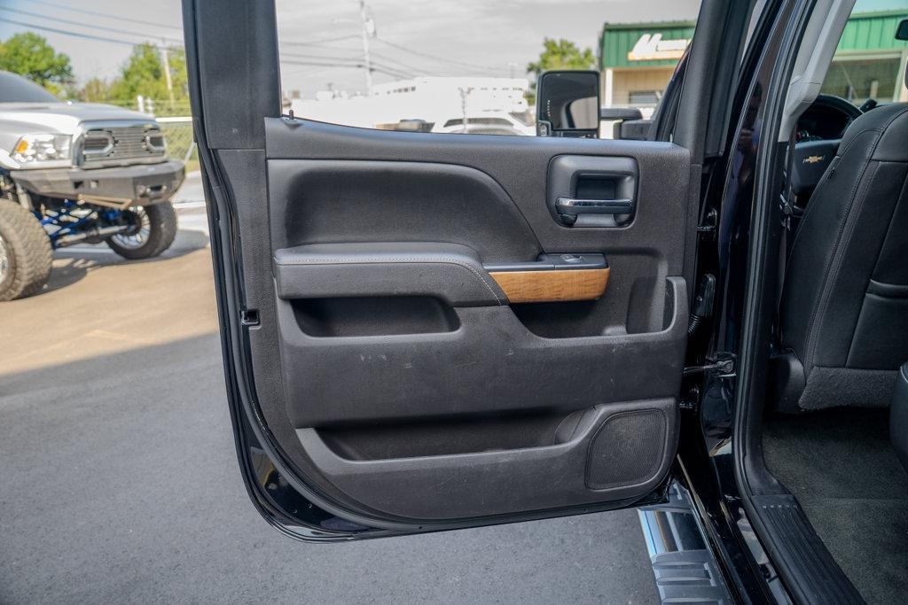 Chevrolet Silverado 2500HD  2016