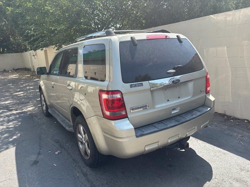 Ford Escape photo 5