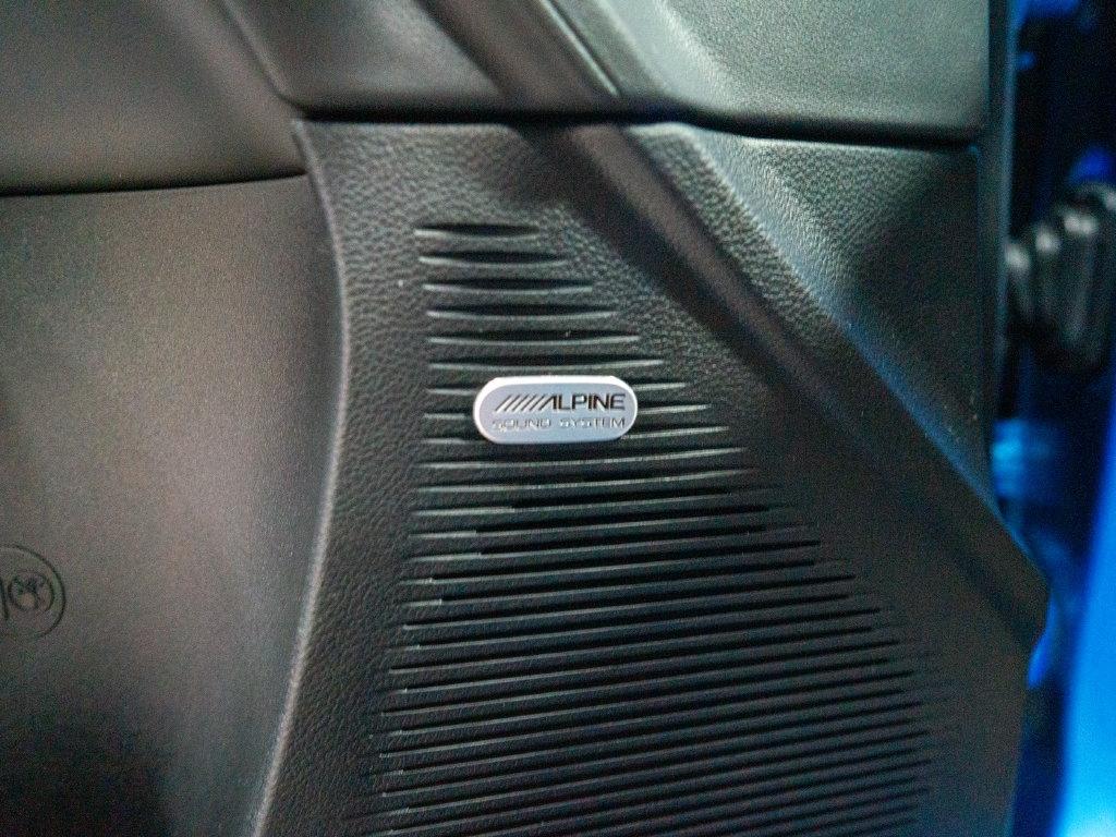 Dodge Challenger photo 16