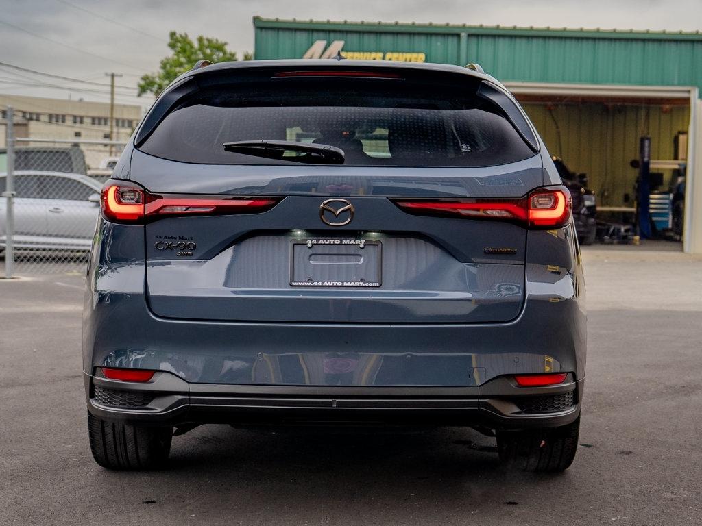 Mazda CX-90  2026