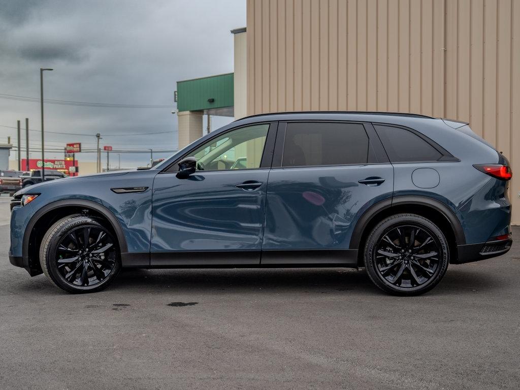 Mazda CX-90  2026
