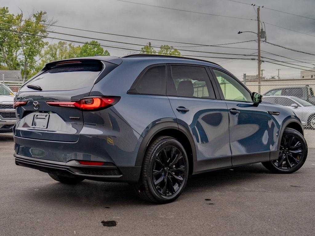 Mazda CX-90  2026