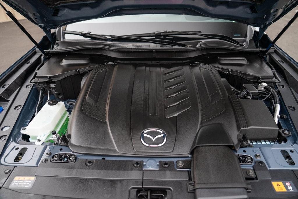 Mazda CX-90  2026