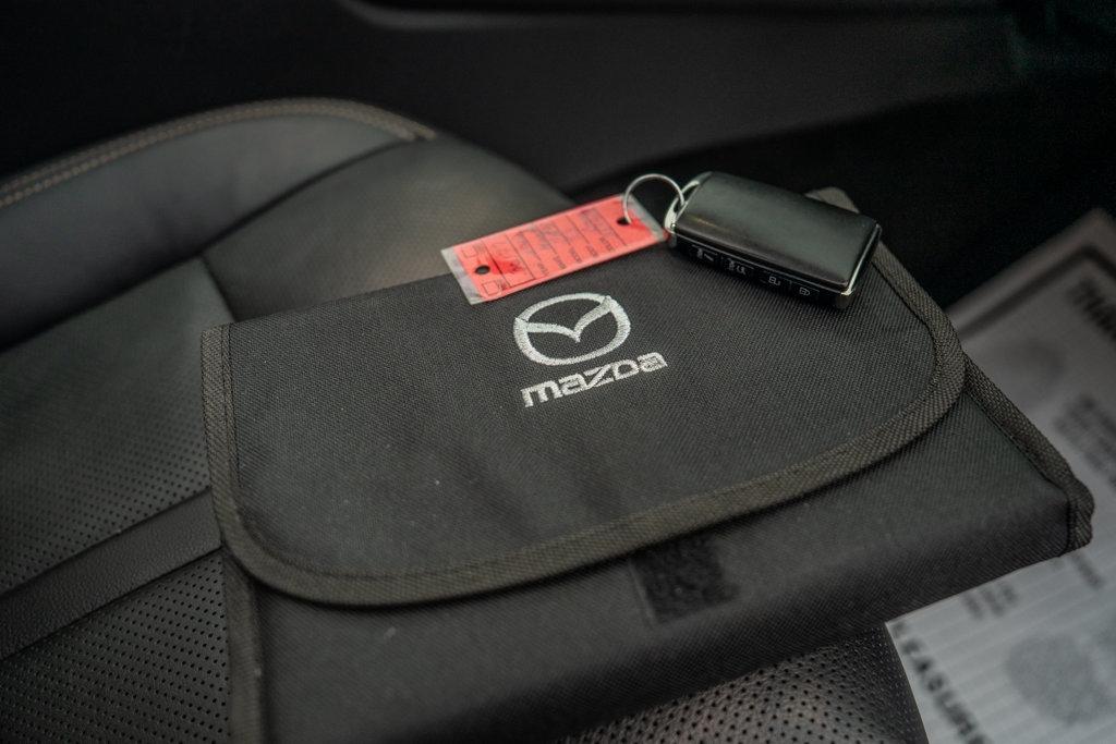 Mazda CX-90  2026