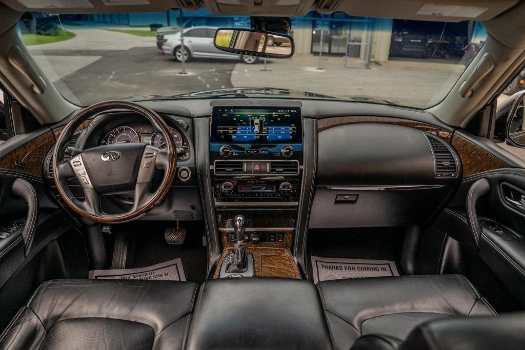 Infiniti QX80  2017