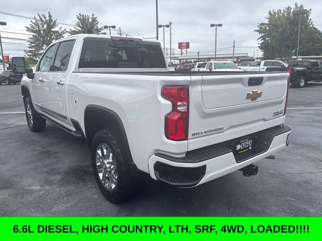 Chevrolet Silverado HD photo 6