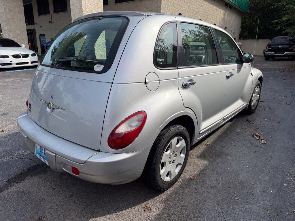 Chrysler PT Cruiser photo 4