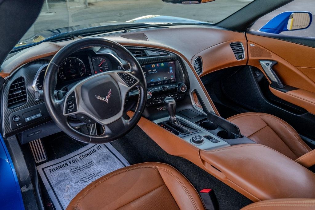 Chevrolet Corvette photo 15