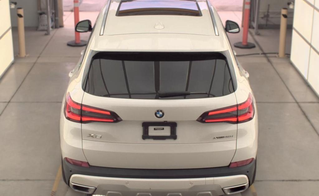 BMW X5 photo 6