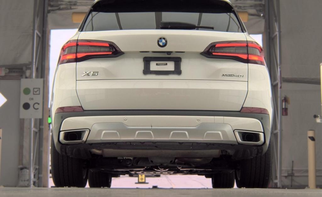 BMW X5 photo 7