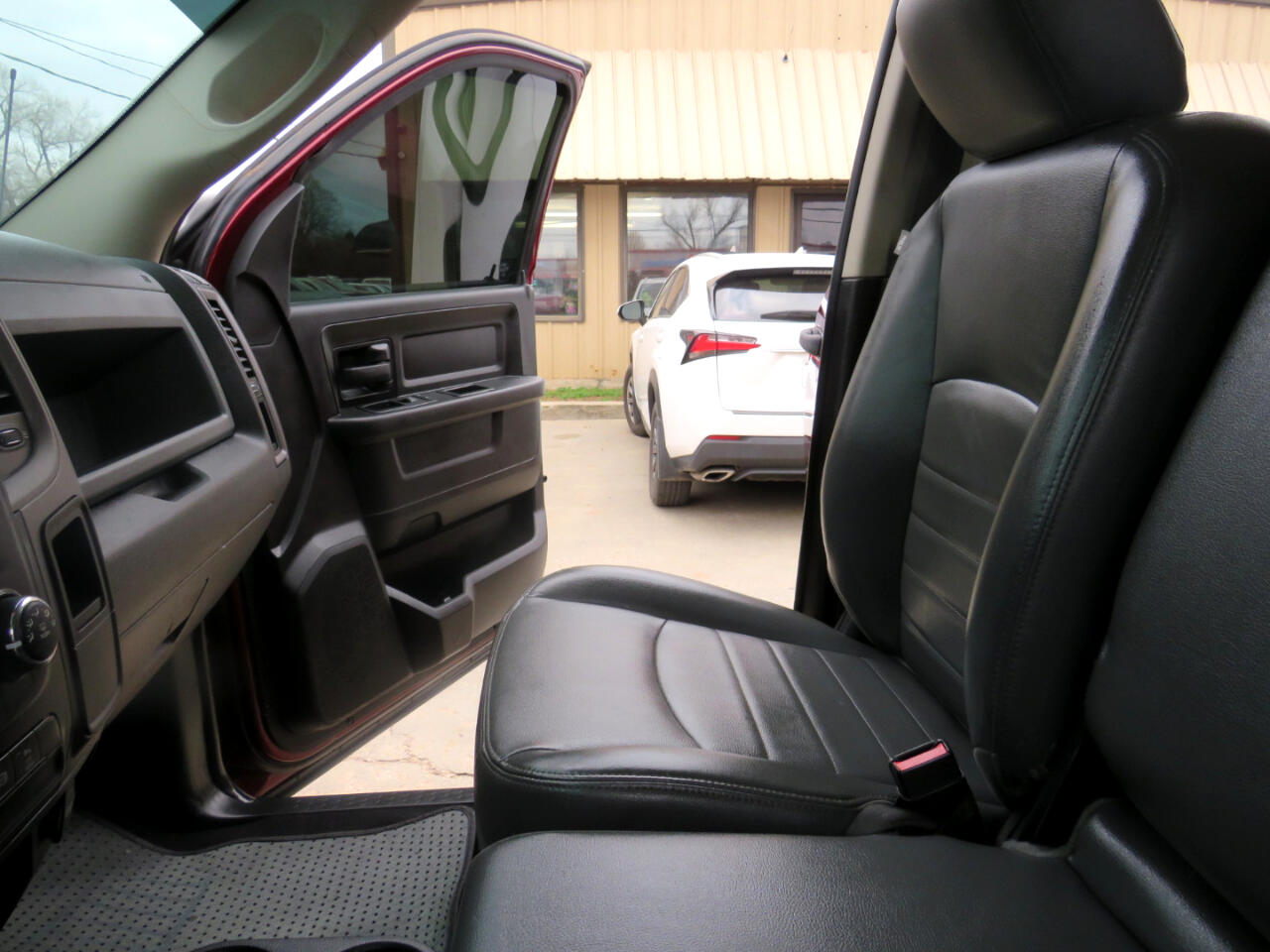 Dodge Ram 3500 Crew Cab 4WD DRW 2018