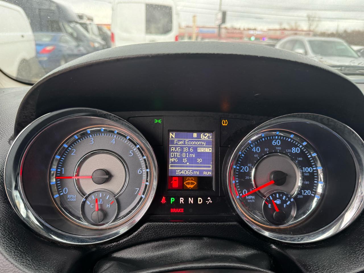 Chrysler Town & Country Touring 2012