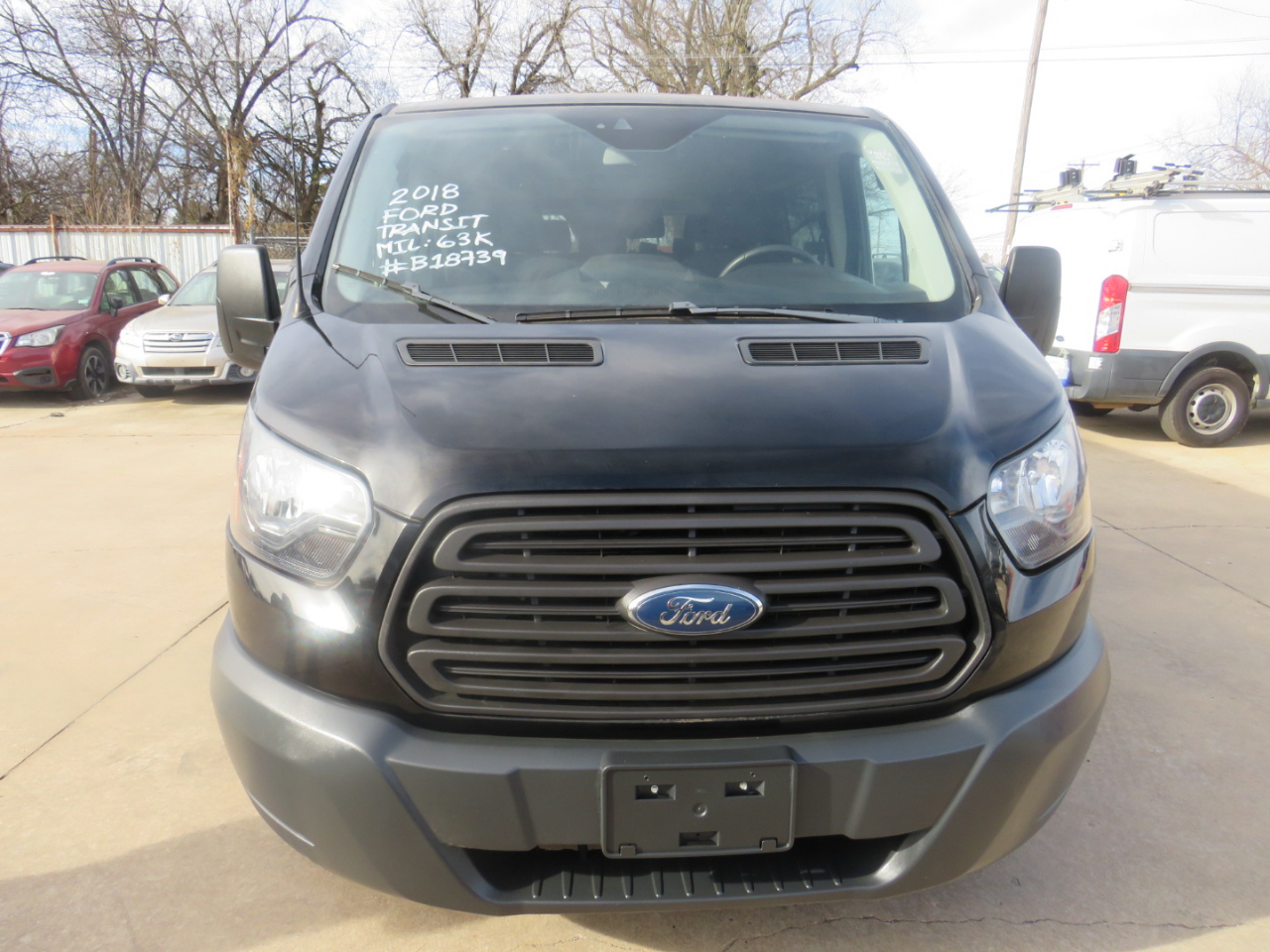 Ford Transit 150 Wagon Low Roof XLT 60/40 Pass. 130-in. WB 2018