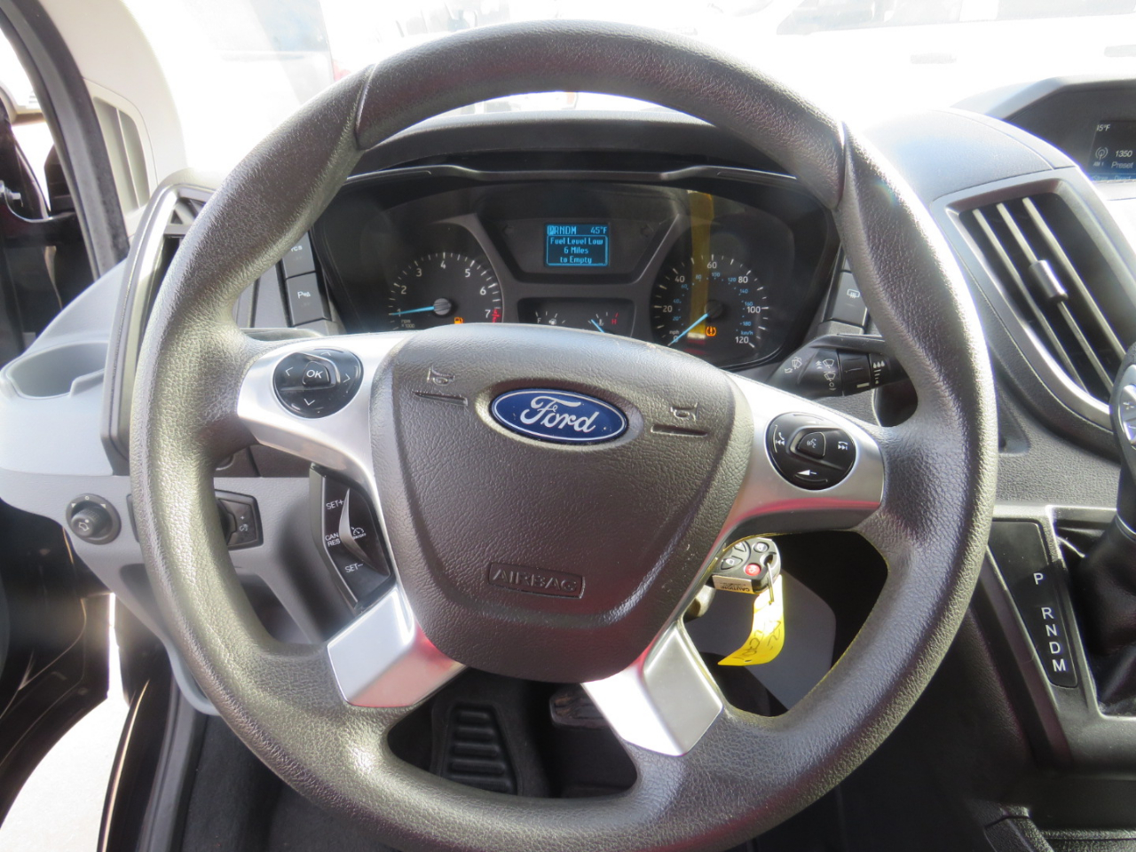 Ford Transit 150 Wagon Low Roof XLT 60/40 Pass. 130-in. WB 2018