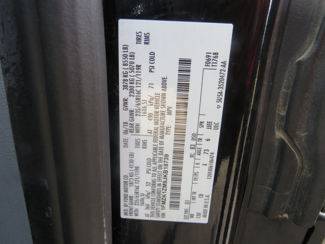 Ford Transit 150 Wagon Low Roof XLT 60/40 Pass. 130-in. WB 2018