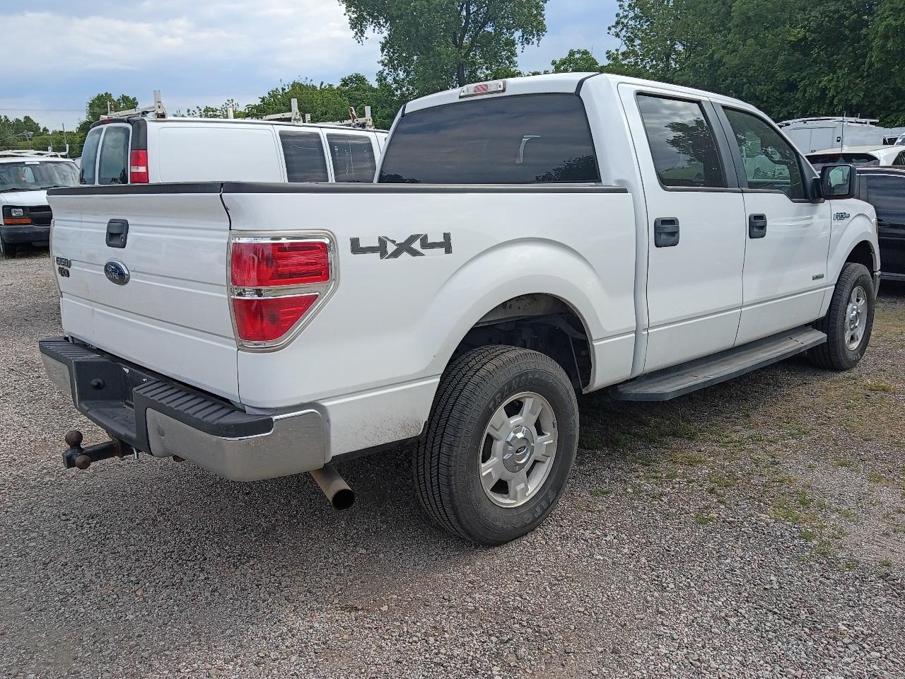 Ford F-150 4WD SuperCab 133" XLT 2014