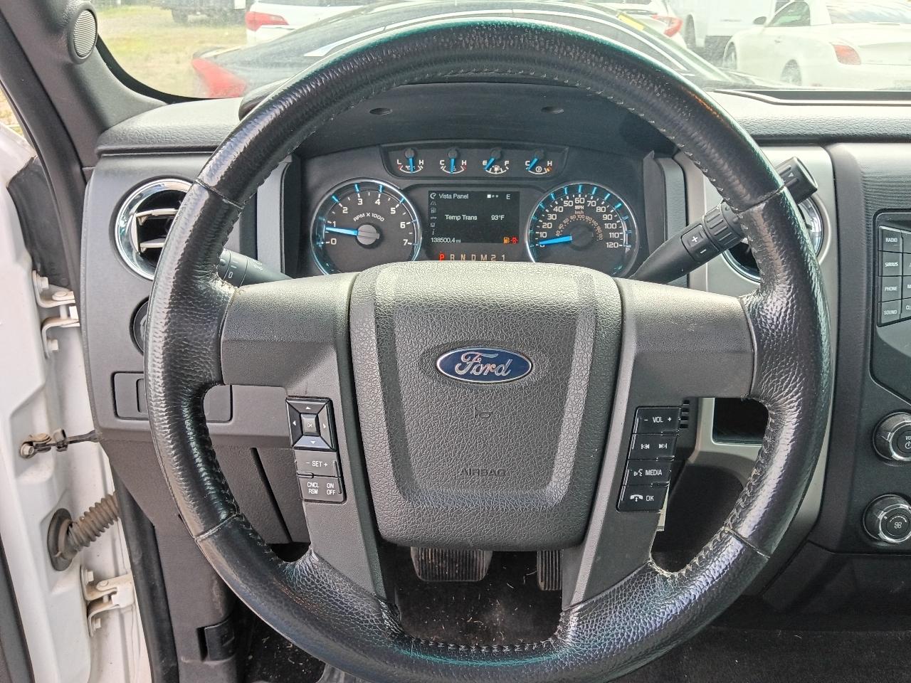Ford F-150 4WD SuperCab 133" XLT 2014