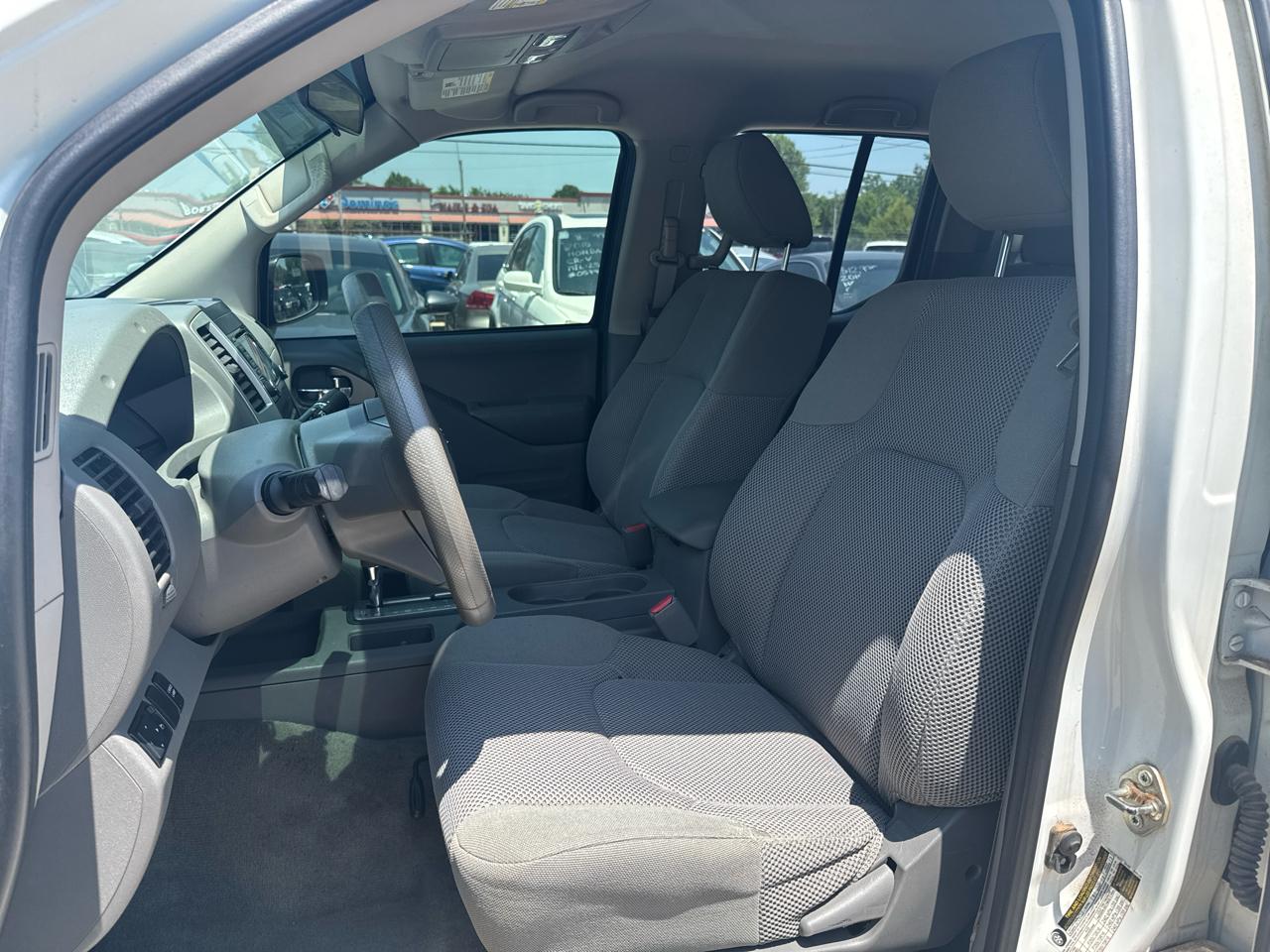 Nissan Frontier  2018