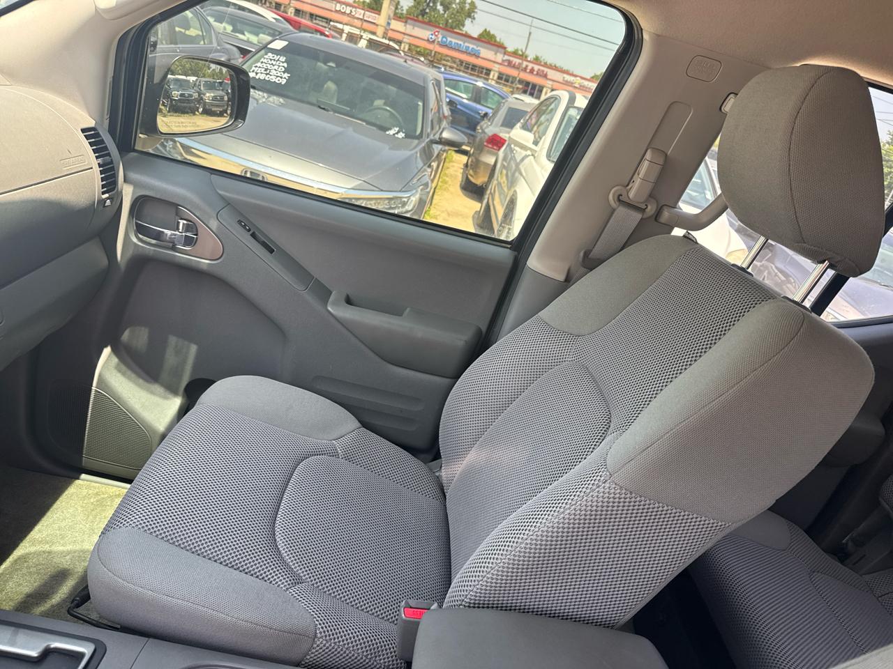 Nissan Frontier  2018