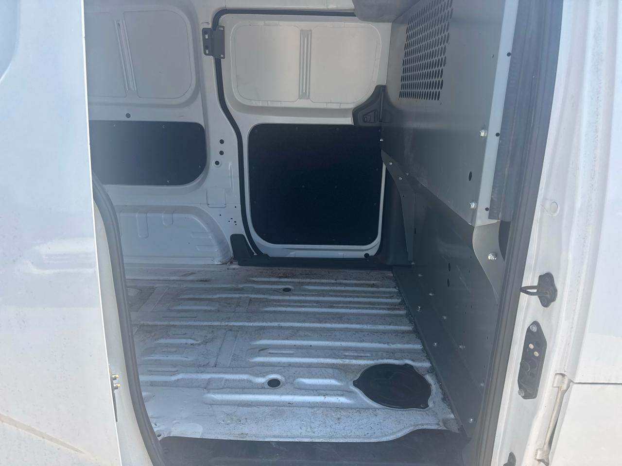 Nissan NV200  2019