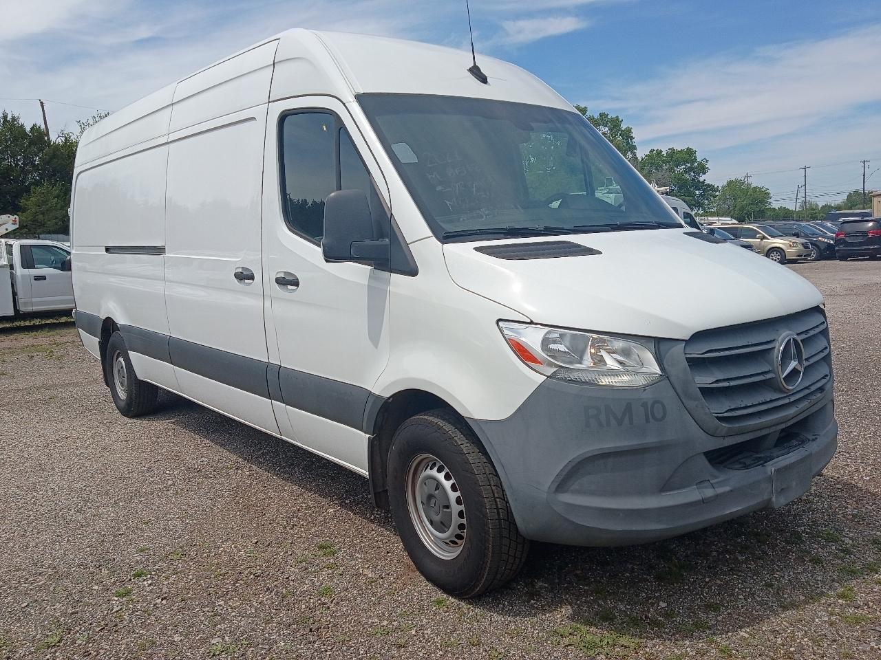 Mercedes-Benz Sprinter  2021