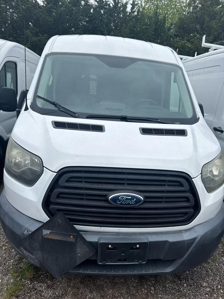 Ford Transit 250 Van Med. Roof w/Sliding Pass. 148-in. WB 2015