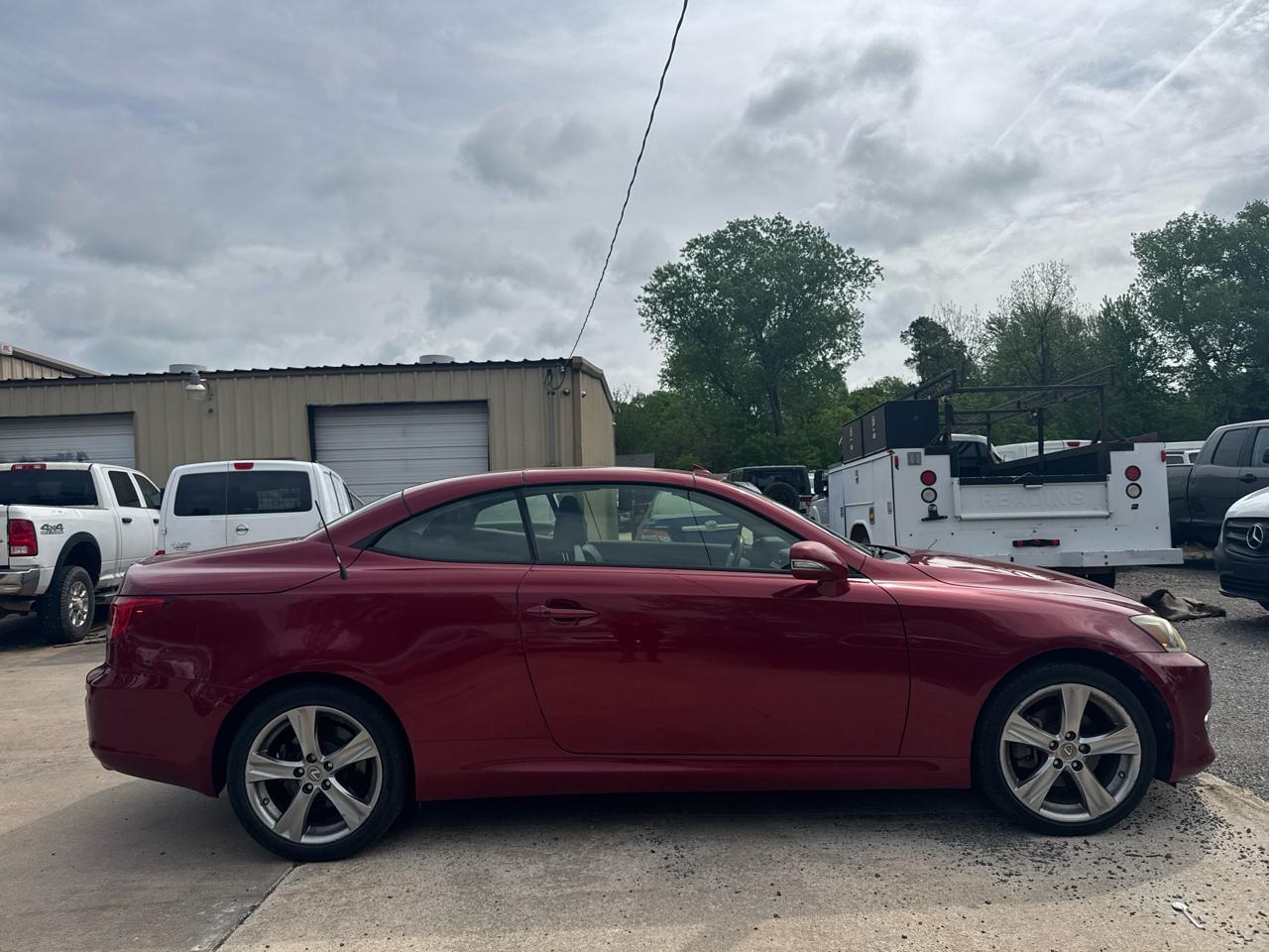 Lexus IS C 250 2013