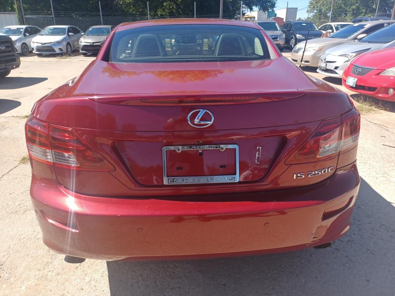 Lexus IS C 250 2013