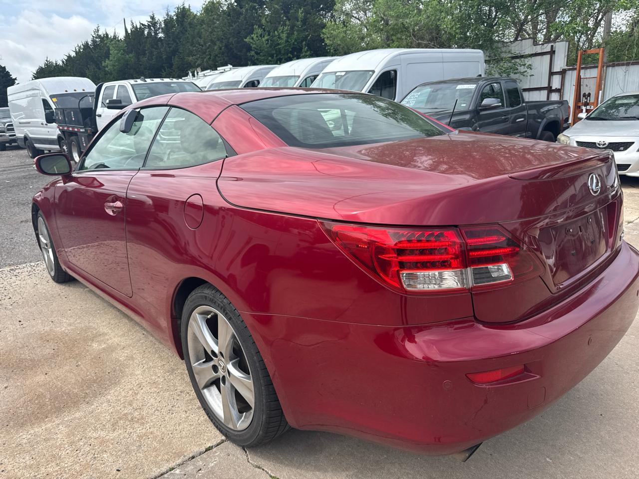 Lexus IS C 250 2013