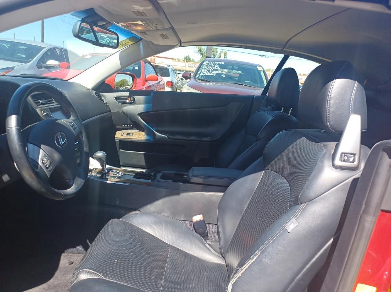 Lexus IS C 250 2013