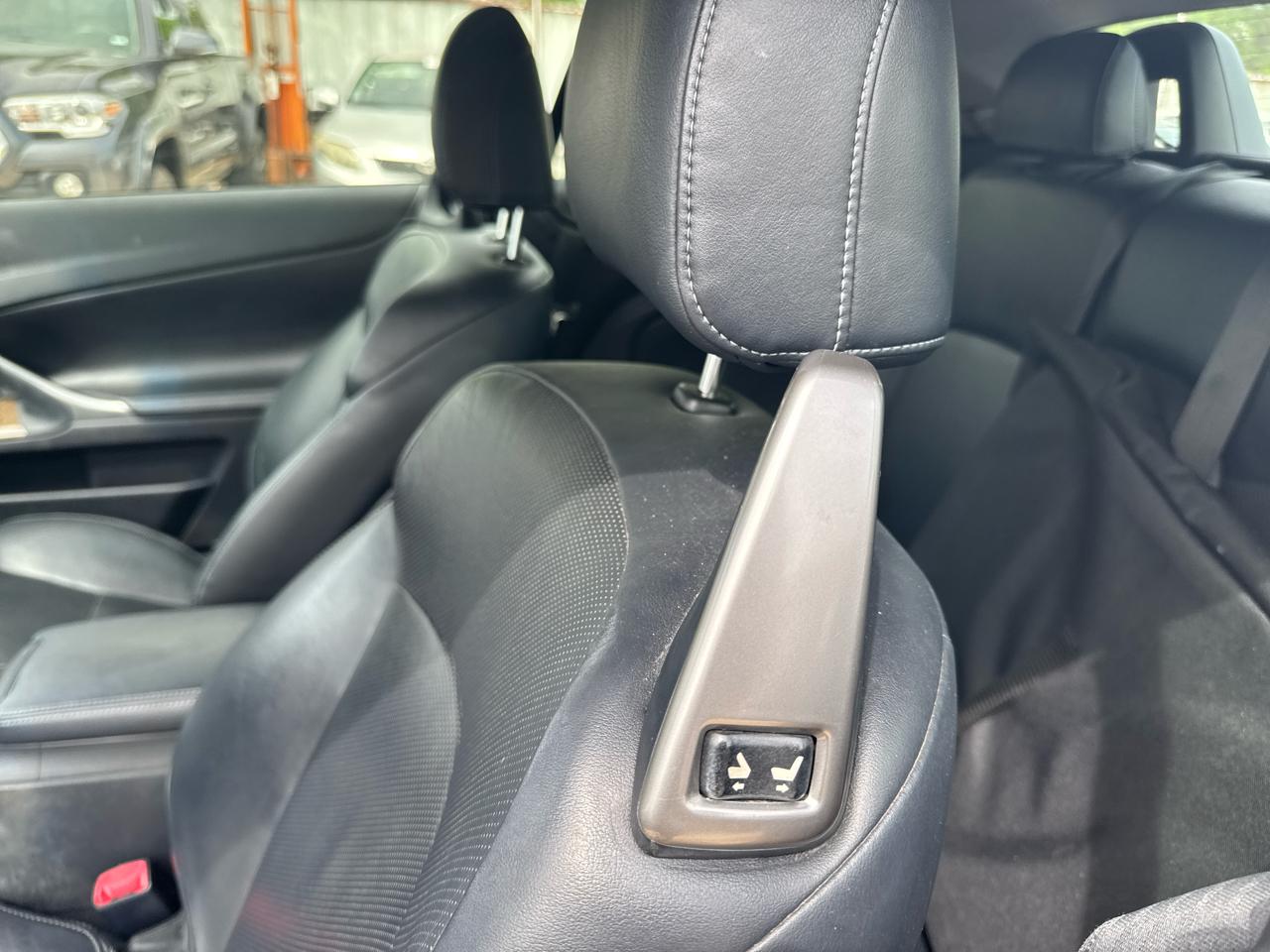 Lexus IS C 250 2013