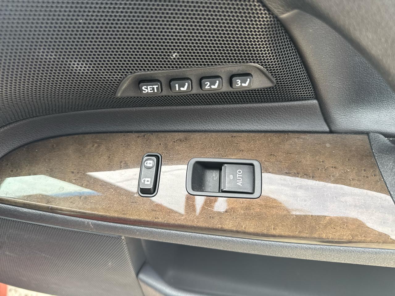 Lexus IS C 250 2013